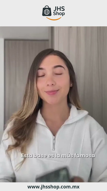 BASE DE MAQUILLAJE MOISTURE Tono Natural. 👩🏼💞 ¡Un acabado natural y luminoso todo el día!